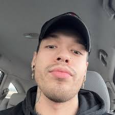 Angelina Cobos's Instagram, Twitter & Facebook