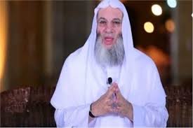 الموجزكشف محمود حسان، شقيق الداعية الإسلامي الشهير محمد حسان تطورات الوضع الصحي للشيخ حسان، وذلك بعد وطمأن شقيق الداعية الكبير جمهوره ومحبيه، مؤكدا أن الشيخ محمد حسان خرج من العملية الجراحية بخير وسيطمئن جمهوره بنفسه قريبا، مطالباً إياهم بالدعاء له. ØªØ¹Ø±Ù Ø¹Ù„Ù‰ ØªØ·ÙˆØ±Ø§Øª Ø§Ù„Ø­Ø§Ù„Ø© Ø§Ù„ØµØ­ÙŠØ© Ù„Ù„Ø´ÙŠØ® Ù…Ø­Ù…Ø¯ Ø­Ø³Ø§Ù† Ø¨ÙˆØ§Ø¨Ø© Ø£Ø®Ø¨Ø§Ø± Ø§Ù„ÙŠÙˆÙ… Ø§Ù„Ø¥Ù„ÙƒØªØ±ÙˆÙ†ÙŠØ©