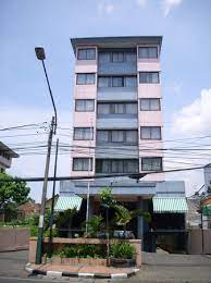 Silahkan menghubungi tim marketing kami untuk melakukan pemesanan atau berkonsultasi secara gratis Hanya Transit Untuk Bersantai 4 Jam Ulasan Hotel Royal Merdeka Bandung Indonesia Tripadvisor