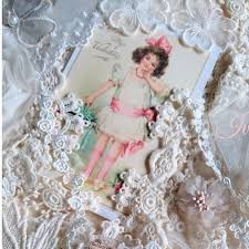 angelicaleaf designer on instagram かわいい レースのお楽しみ袋が出来ました 画像は アイボリーとミックスですが 他にブラックもございます 今日からレースフェアとお楽しみ袋販売会 ネットでご予約頂きましたお客様も frame angelica home decor