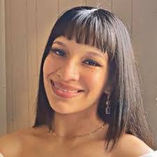 Esmeralda Torres's Instagram, Twitter & Facebook