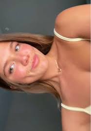 Kayla Sisco's Instagram, Twitter & Facebook