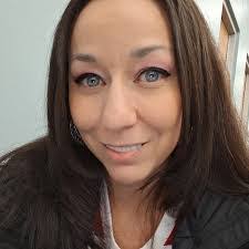 Amber Widner's Instagram, Twitter & Facebook