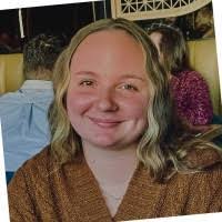 Avery Henderson's Instagram, Twitter & Facebook