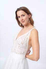 Mit der wahl ihres hochzeitkleids treffen sie eine wichtige entscheidung. Body Cataleya Salon Hamburg Brautmode Abendkleider In Hamburg Eppendorf