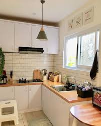 Kalau kamu yang masih bingung menentukan desain dapur yang cocok, berikut beberapa desain dapur yang bisa dijadikan referensi. Desain Dapur Kecil Ukuran 2 X 2 M Radea