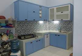 Warna dasar dan warna pastel membuat kitchen set tampak hidup dan terkesan cerah. 13 Model Kitchen Set Minimalis Yang Indonesia Banget Cocok Untuk Kompor Gas Biasa Rumah123 Com