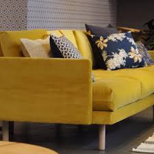 Ils permettent de réduire la. Velours D Ameublement Baroque Jaune Tiss Co