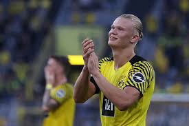 Der klassiker with new head coaches. 7ofarjxlzynpdm