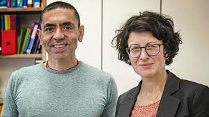 كانت فايزر وشريكتها بيونتيك قد اتفقتا في نوفمبر تشرين الثاني على تزويد قالت شركة فايزر اليوم الاثنين إنها تعمل على ترتيب صفقة جديدة لتزويد إسرائيل بلقاحات. Ù…Ù† Ù‡Ù…Ø§ Ø£ÙˆØºÙˆØ± Ø´Ø§Ù‡ÙŠÙ† ÙˆØ£ÙˆØ²Ù„ÙŠÙ… ØªÙˆØ±ÙŠØ³ÙŠ Ù…Ø·Ùˆ Ø±Ø§ Ù„Ù‚Ø§Ø­ ÙÙŠØ±ÙˆØ³ ÙƒÙˆØ±ÙˆÙ†Ø§