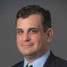 Robert Steers's Instagram, Twitter & Facebook