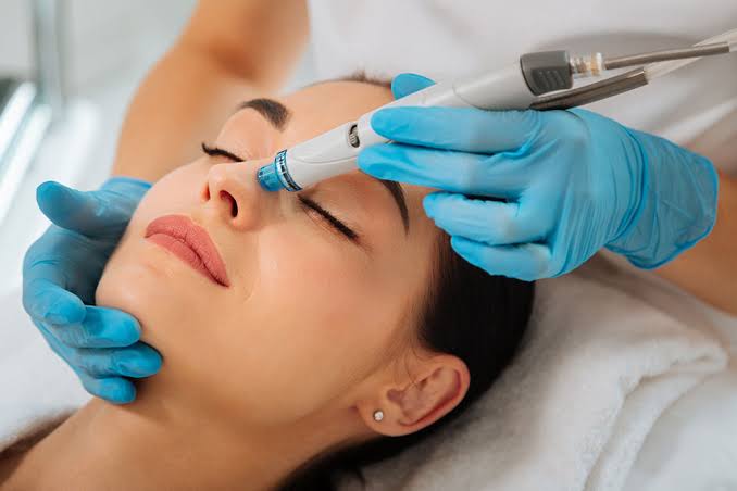 Signature Hydra Glow Facial