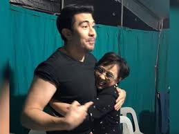 Luis Manzano warns fans of mum Vilma Santos' fake Twitter account