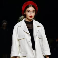 Джиджи хадид против приянки чопры. Gigi Hadid Opens Up About Being Criticised For Not Having A Runway Body