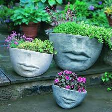 Deco De Jardin Diy En Beton 33 Belles Idees Jardin En Beton Poterie Jardin Deco Jardin