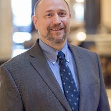 THE BEST 10 LAWYERS near AMANA, IA