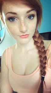 If you prefer redhead babes, check out this pic. Not Gonna Sugar Coat It Freckles Are My Weakness 45 Photos Beautiful Redhead Redhead Girl Freckles Girl