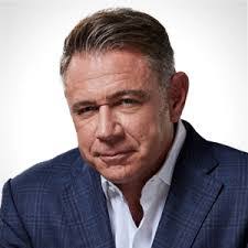 Tia Cintron's Instagram, Twitter & Facebook