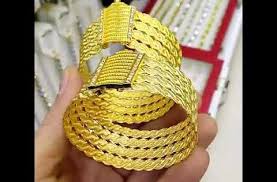 Kelepce Bilezik Panosundaki Pin