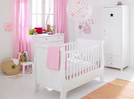 Weitere ideen zu zimmer, babyzimmer, kinder zimmer. Babymobel Fur Den Nachwuchs So Planen Sie Das Babyzimmer Planungswelten
