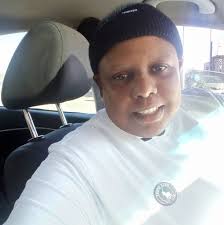 Very inquisitive cubs