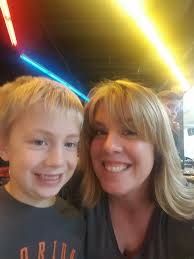 Kendra Cameron-Curry Fans