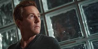 Glass Onion's Biggest Unanswered Questions & Headscratchers