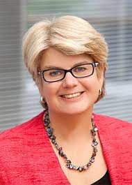 The People's Hospital Tales from the surgeon's table