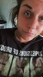 Kacy Baxter's Instagram, Twitter & Facebook