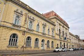 Lista domeniilor/specializrilor candidaii vor nscrie n csue cifre ncepnd de la 1, corespunznd opiunii dorite, astfel: Uite Bursa Nu E Bursa StudenÈii De La Facultatea De MedicinÄ Din Oradea PuÈi Pe Drumuri Degeaba Start Magazine