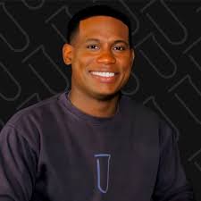 Startup Hiring Trends: Fewer Employees, More Contractors