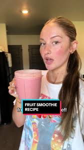 love me a good smoothie🍓🍌🍍 #fruitsmoothie #smoothie #smoothierecipe  #fruit #creamysmoothie #healthybreakfast #healthysnacks #eating #eatingshow  #recipe #cookwithme #mukbang #mukbangeatingshow