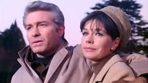 Man in a Suitcase S2 E1