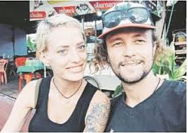 Father, daughter give stranded South Africans a helping hand