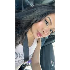 Mandi Hernandez's Instagram, Twitter & Facebook