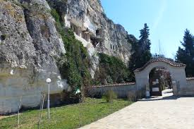 Viata sfantului dimitrie basarabov a fost o viata plina de aventuri si taine frumoase! Sfantul Dimitrie Cel Nou Casa CreÈtinului