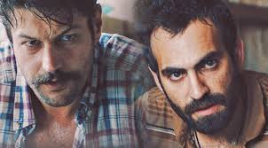 Serhat teoman resmi facebook fan sayfası twitter.com/serhatteomanfc. Bugra Gulsoy Ve Serhat Teoman Ilk Kez Yonetmenlik Koltugunda Kultur Sanat Haberleri