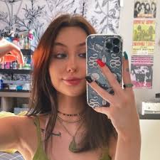 katy poirier (@katyypoirier)