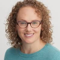 Eva Howe's Instagram, Twitter & Facebook