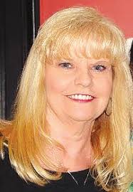 Piggly Wiggly Inserts Inside; SCHS Homecoming Festivities — PAGES 8 & 9 Bus  Involved Wreck; No Injuries; No Charges