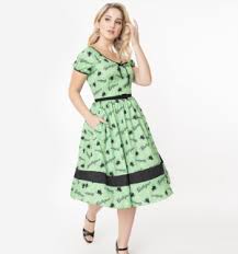 + 1 945,67 rub доставка. This Beetlejuice Collection From Unique Vintage Is Strange And Unusual In A Good Way Popcorner Reviews