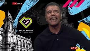 Chris Kamara reveals 'it's not made any difference' as he gives health  update