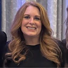 April Howe's Instagram, Twitter & Facebook