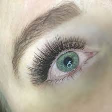 These lashes are made identical to real ones, and up to 6 faux lashes can be applied to each individual natural lash. Eye Shapes And Eyelash Extensions What Works Best For You Lady Lash