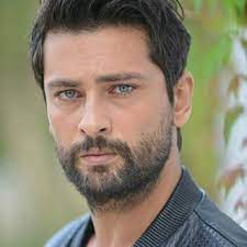 Onur Tuna News Onurtunanews Photos Et Videos Instagram Unluler Portre Unlu Kisiler