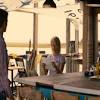 Safe haven is een nicholas sparks boekverfilming en dan weet je wat je kan verwachten. Https Encrypted Tbn0 Gstatic Com Images Q Tbn And9gcssiwcazlrldpyse5rbekx8oeccyywpyg2aguumg1tv7etztl Z Usqp Cau