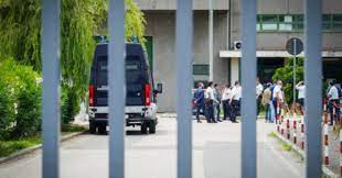 Carcere santa maria capua vetere, misure cautelari per 52 poliziotti 28 giugno 2021 | 08.07. Dy1kqegxoenppm