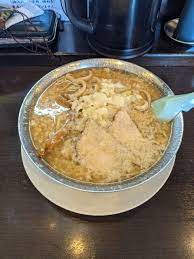 「国分町 ラーメン 醤油」のおすすめ 5 店舗目は、仙台市青葉区にある中華料理店「成龍萬寿山上海ラーメン 稲荷小路店」。一品一品のボリュームが多く大満足間違いなし! æˆé¾ åŠ èŒ‚ ãƒ©ãƒ¼ãƒ¡ãƒ³ é£Ÿã¹ãƒ­ã‚°