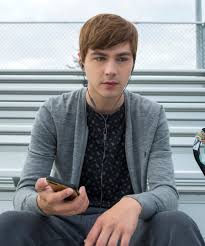 Jul 23, 2021 · 13 reasons why actor tommy dorfman says she's reintroducing herself to the world, coming out as transgender. 13 Reasons Why Season 2 Episode Summaries Recap Guide