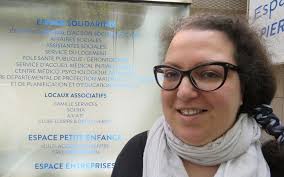 Il est généralement placé après le nom et s'accorde avec le nom (ex : Fontenay J Utilise Mon Vecu De Schizophrene Pour Redonner Aux Patients Confiance En Eux Le Parisien
